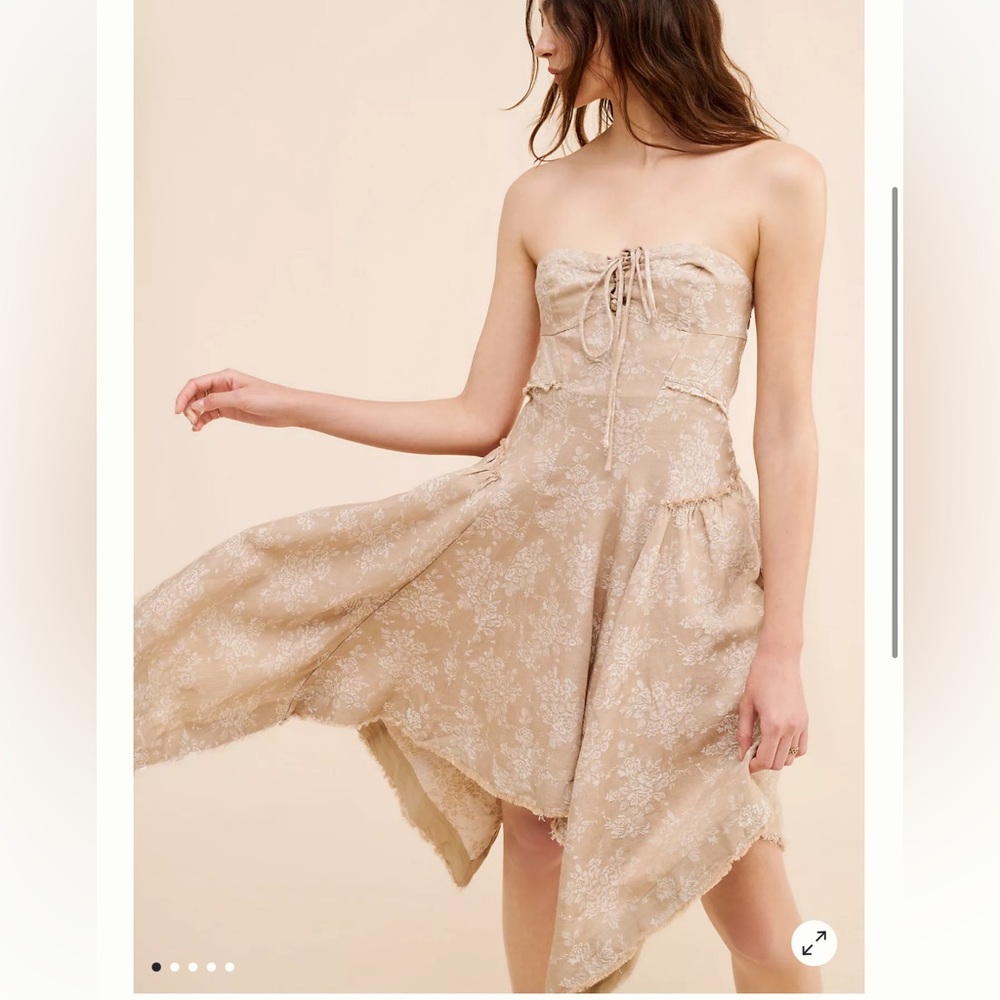 Elegant Strapless Corset Seamed Mini Beige Dress